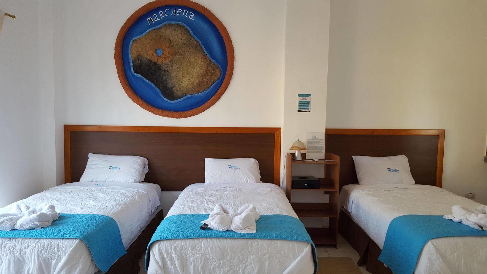 Hotel Coloma Galapagos Puerto Ayora  Exterior photo